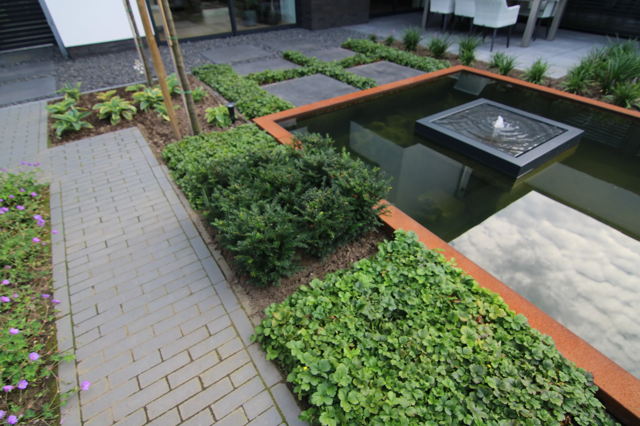 Strackstone Crown GRN+ Dikformaat 21x7x8 vlak antraciet KOMO PL2 - Afbeelding 7