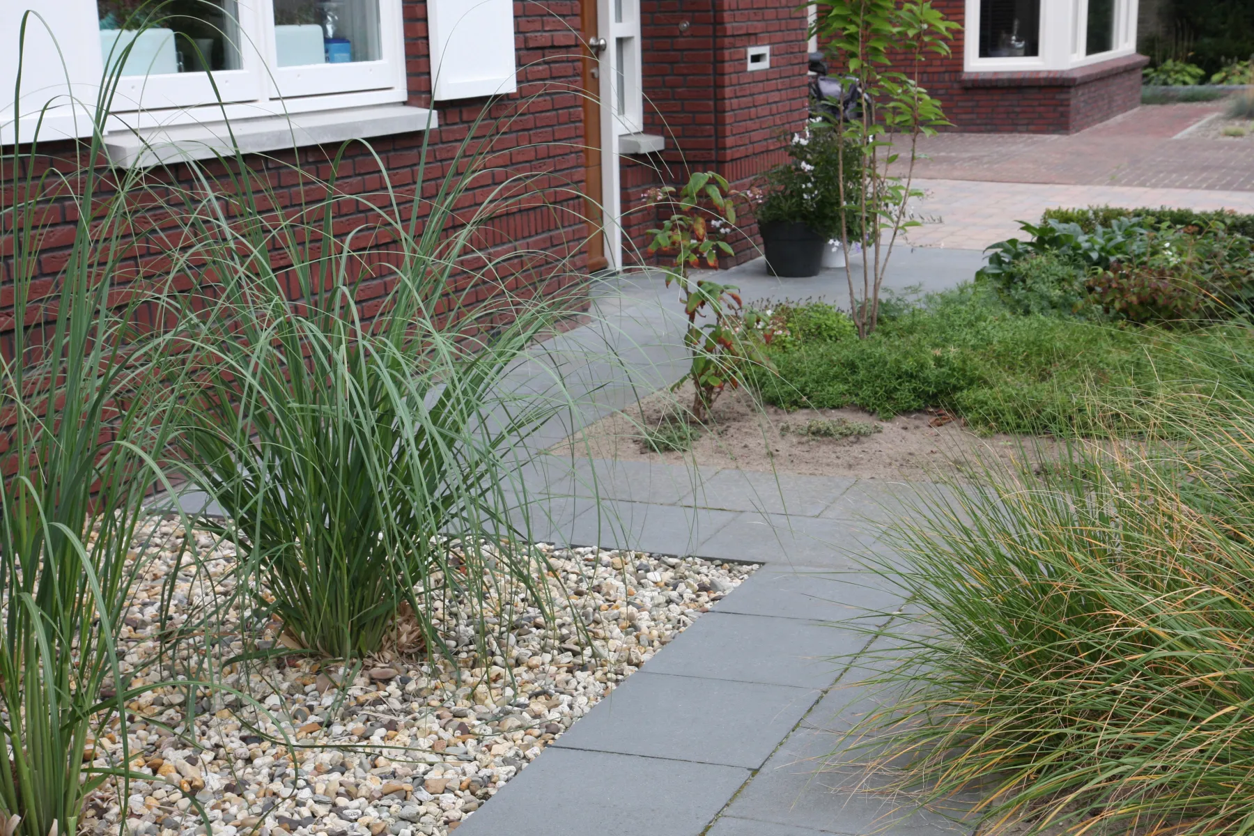 Carré tegel 50x50x5 vlak KOMO nero - Afbeelding 2